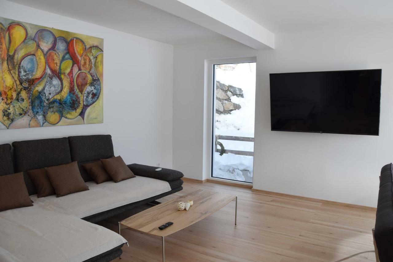 Ferienhaus Lurger シュトラッセン エクステリア 写真